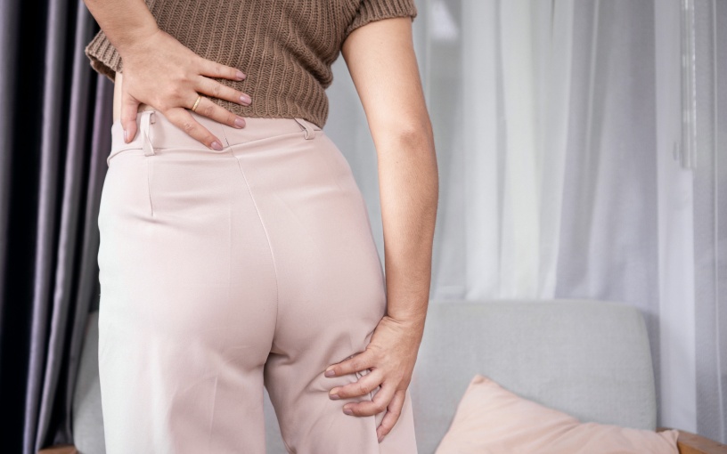 image de hanche avec douleur | Dr Jaballah, Orthopédiste à Paris 16
